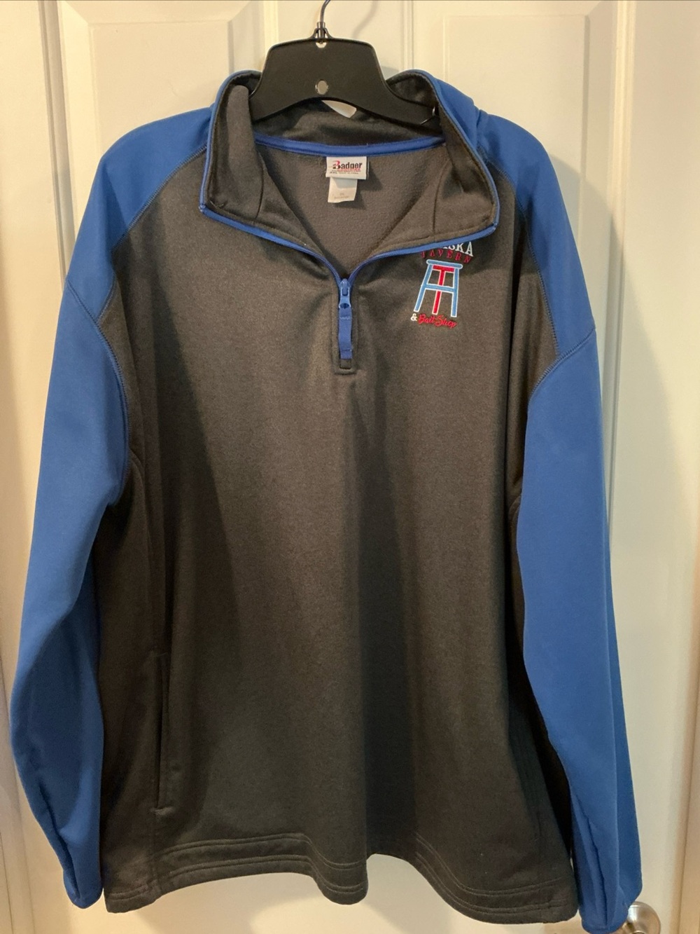 Badger Sport 1/4 Zip Polyester Top Akaska (S.D.) Tavern & Bait Shop A.T.B.S 2XL